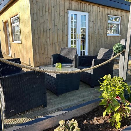 The Chalet By Hip Haus Humberston Exteriör bild
