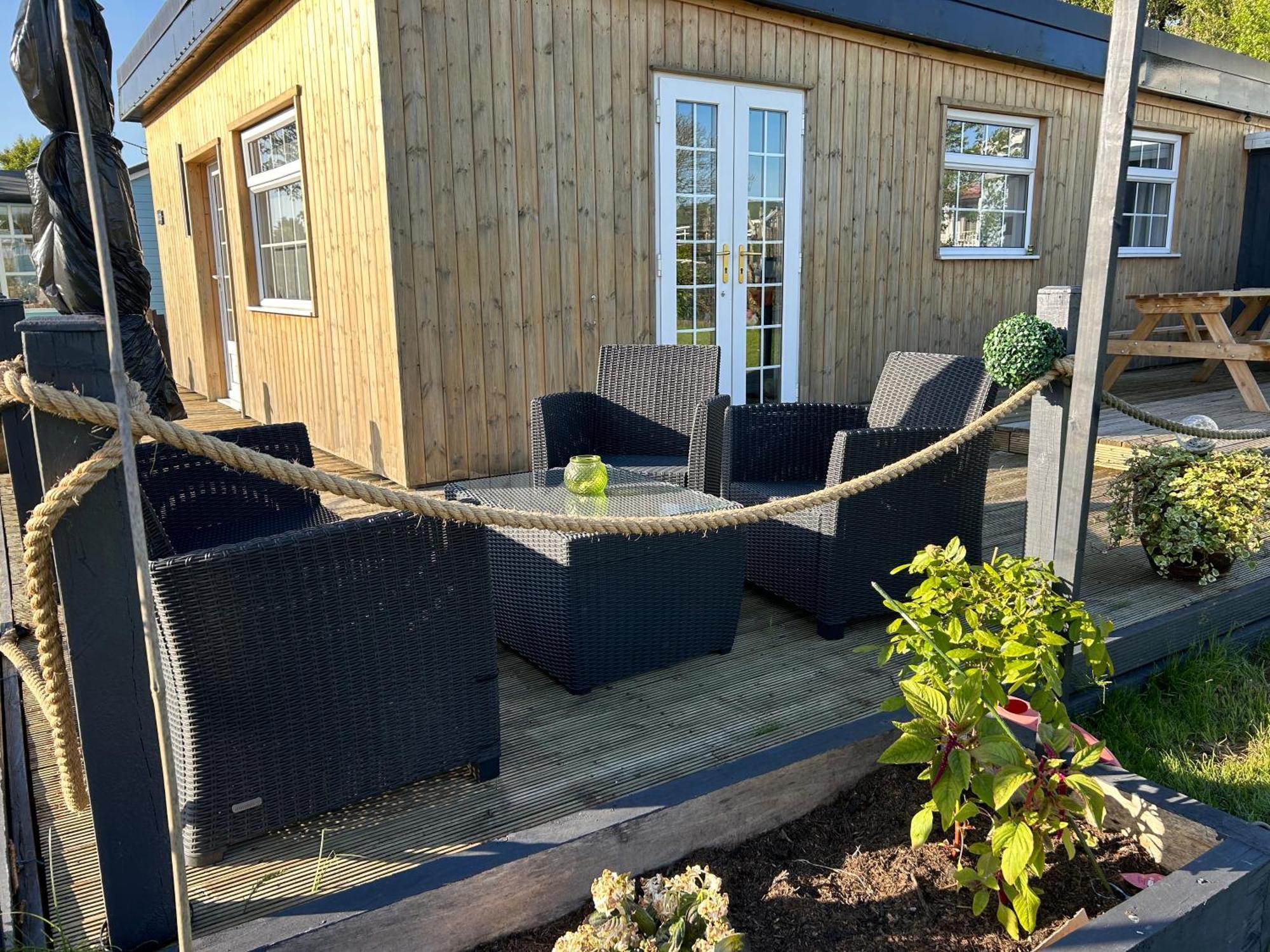 The Chalet By Hip Haus Humberston Exteriör bild